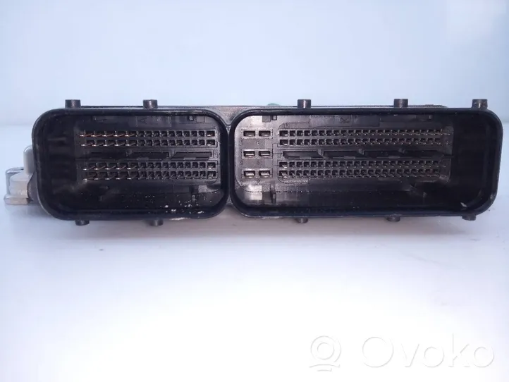 SsangYong Tivoli Sterownik / Moduł ECU 1765400032