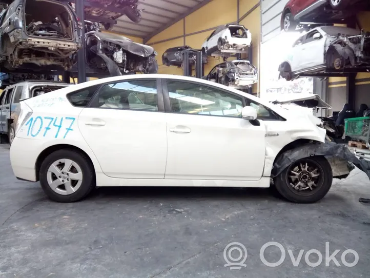 Toyota Prius (XW50) Mechaninė 5 pavarų dėžė 3JM