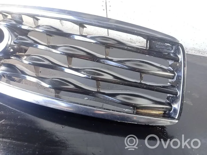 Infiniti FX Grille de calandre avant 620701CA0A