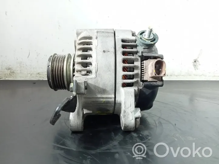 Hyundai i30 Generatore/alternatore 373002A700