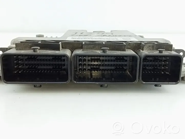 Dacia Logan II Sterownik / Moduł ECU 237106319R