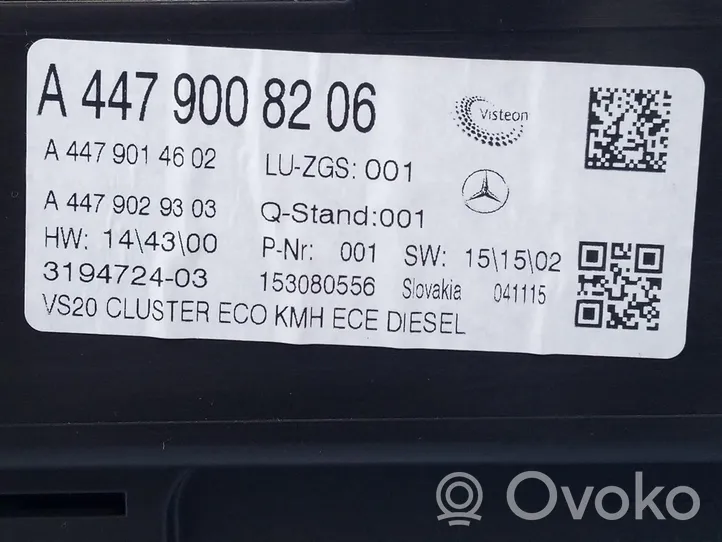 Mercedes-Benz Vito Viano W447 Tachimetro (quadro strumenti) A4479008206