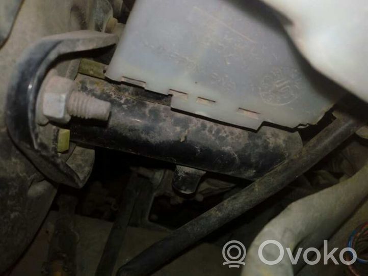 Land Rover Discovery Główny cylinder hamulca 