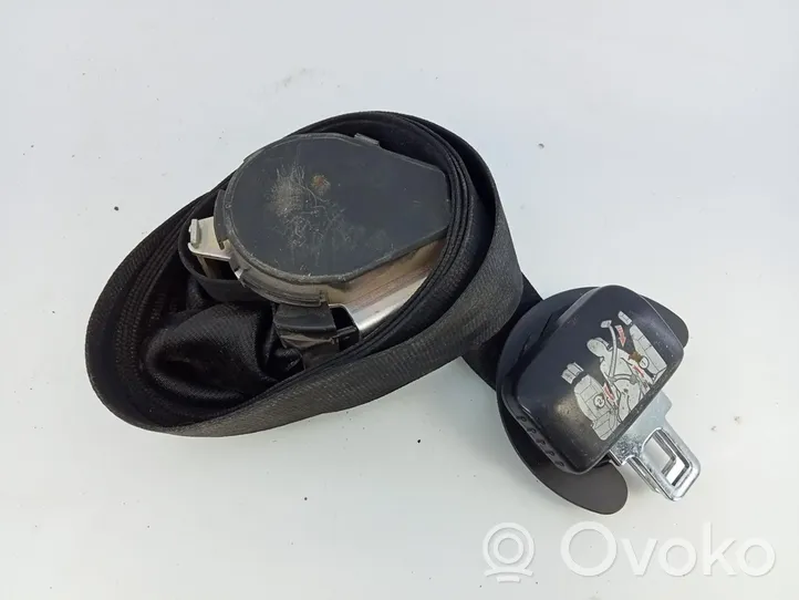 Volkswagen Touran II Middle seatbelt (rear) 