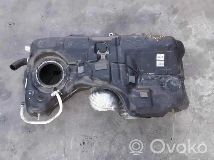 Infiniti QX30 Fuel tank 