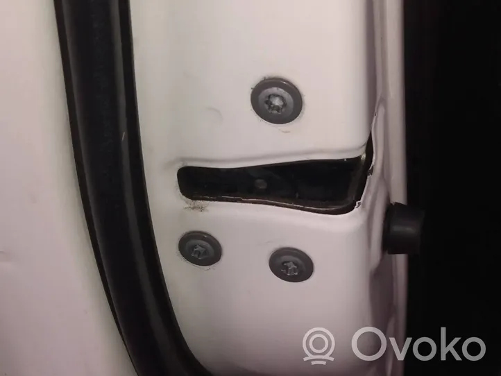 Toyota Prius (XW50) Front door lock 