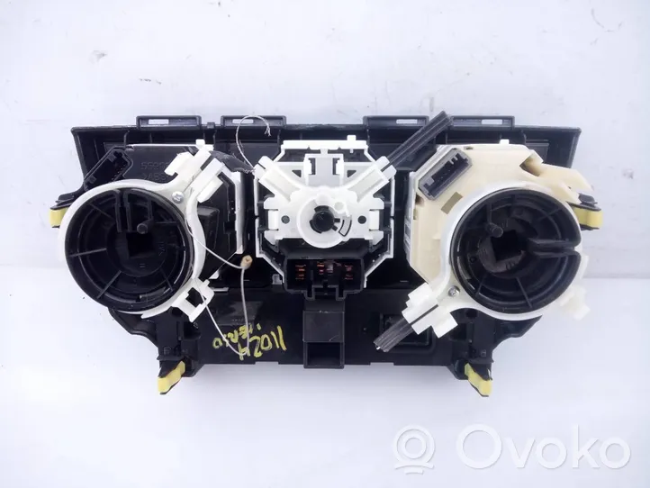 Toyota Verso-S Climate control unit 8395052140