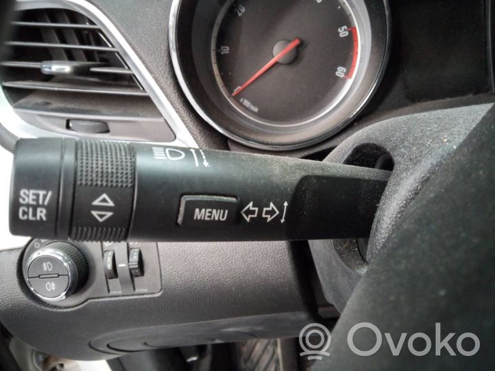 Opel Mokka X Indicator stalk 