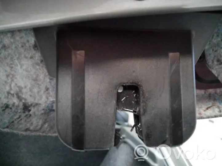 Seat Toledo IV (NH) Tailgate lock latch 