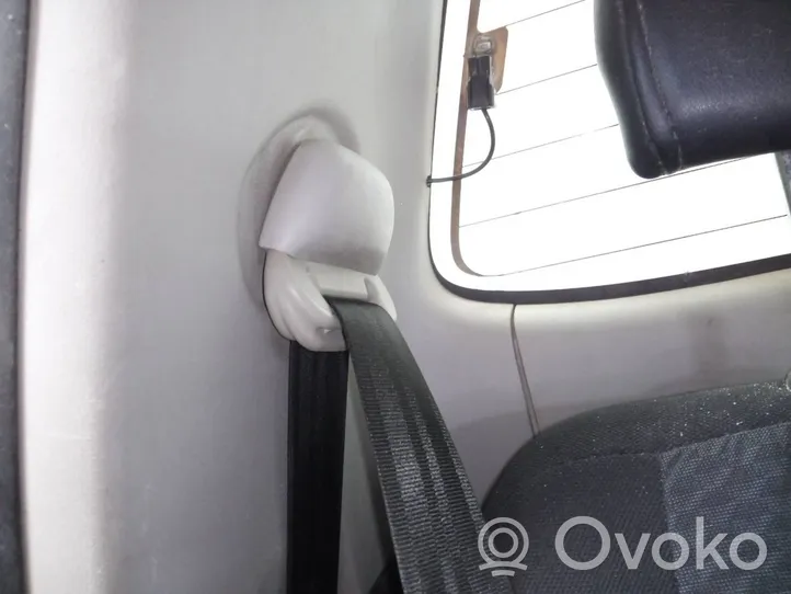 Toyota Hilux (AN10, AN20, AN30) Pas bezpieczeństwa fotela tylnego 