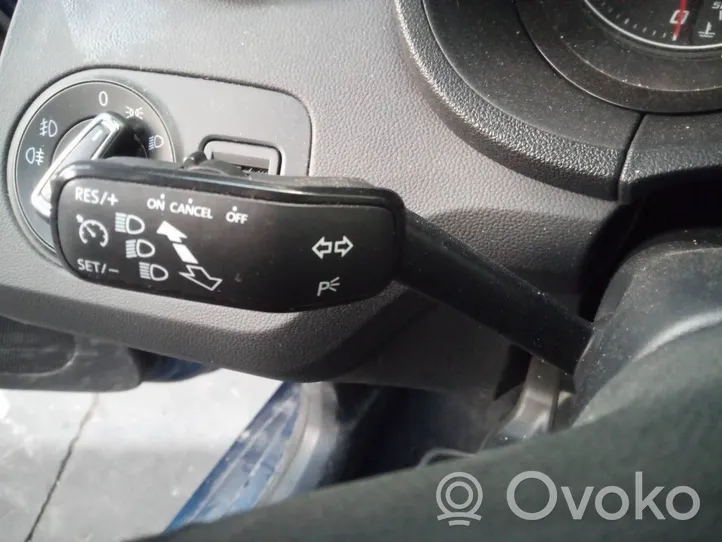 Seat Ibiza IV (6J,6P) Commodo de clignotant 