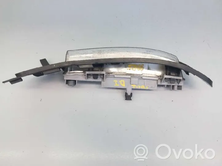 SsangYong Tivoli Lampa przednia 2049066001