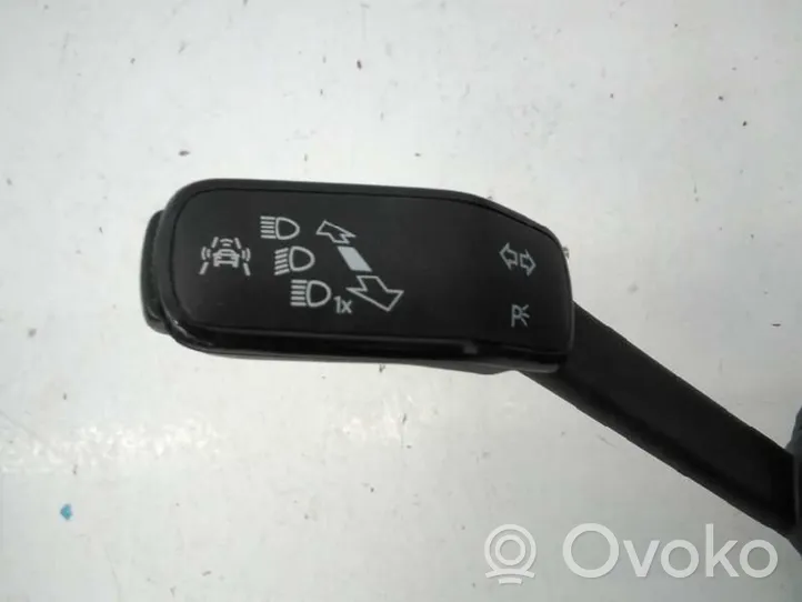 Volkswagen PASSAT B8 Indicator stalk 