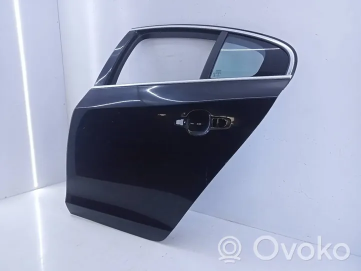 Volvo S60 Takaovi 
