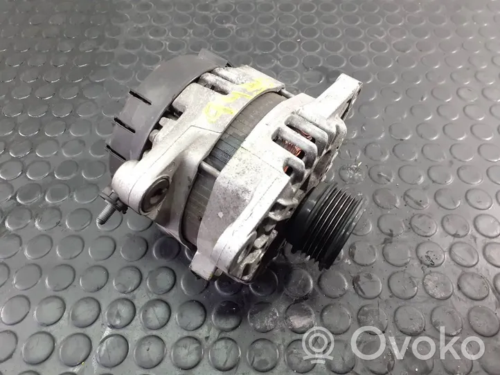 Hyundai i30 Generatore/alternatore 373002A850