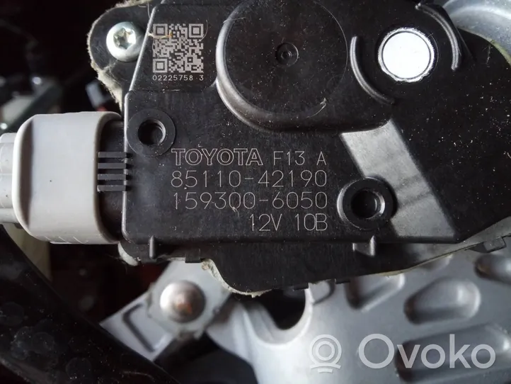 Toyota RAV 4 (XA40) Tringlerie et moteur d'essuie-glace avant 8511042190