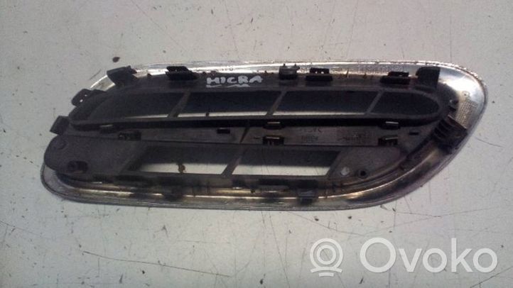 Nissan Micra Front bumper lower grill 623841F500