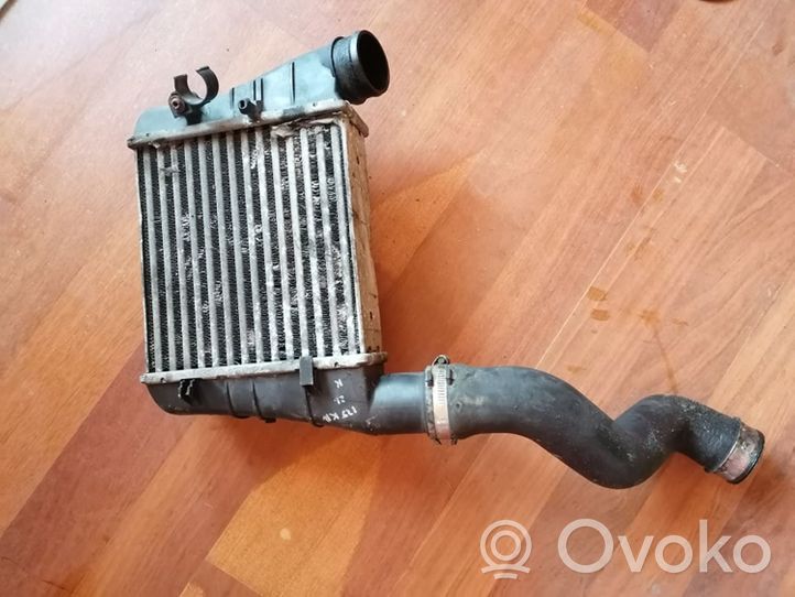 Audi A4 S4 B7 8E 8H Radiatore intercooler 80E145805AA