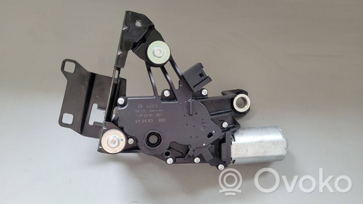 BMW 5 E60 E61 Moteur d'essuie-glace arrière 1397029120