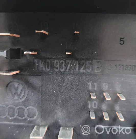 Volkswagen Golf VI Fuse box set 1K0937125B