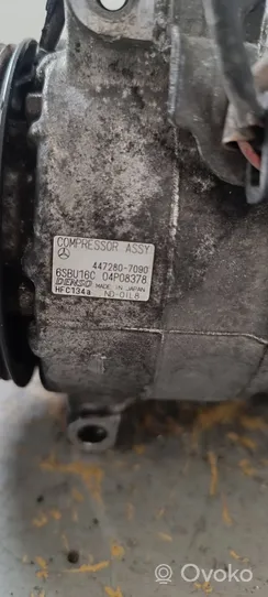 Mercedes-Benz E W212 Ilmastointilaitteen kompressorin pumppu (A/C) A0008302700