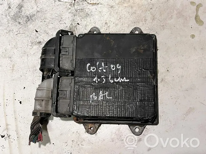 Mitsubishi Colt Module de commande suspension pneumatique arrière A135150