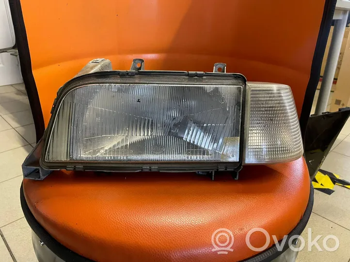 Volvo 460 Lampa przednia 301143179