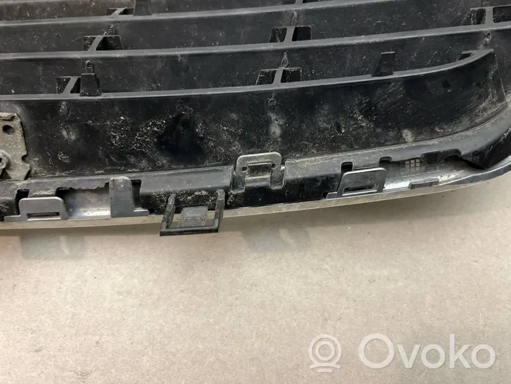 Opel Zafira B Grille de calandre avant 13157590