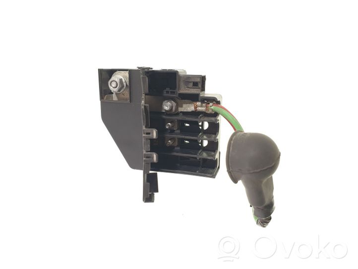 Ford Mondeo MK V Fuse DU5T14A094AB