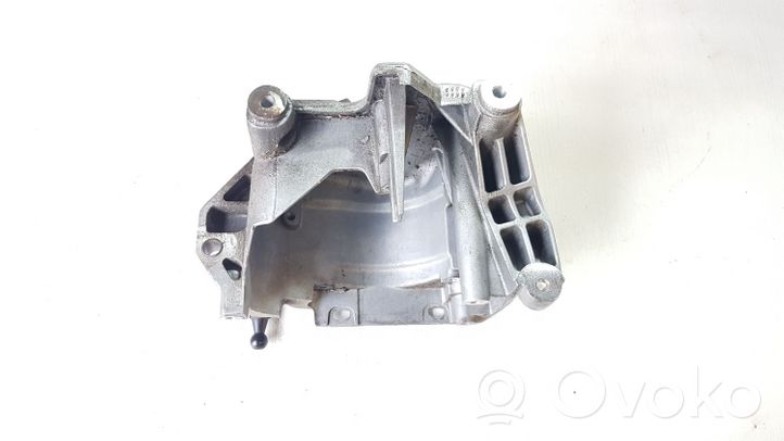 Ford Mondeo MK V Mocowanie filtra paliwa 9804498180