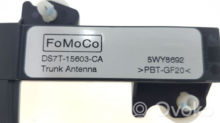 Ford Edge II Antenna GPS DS7T15603CA