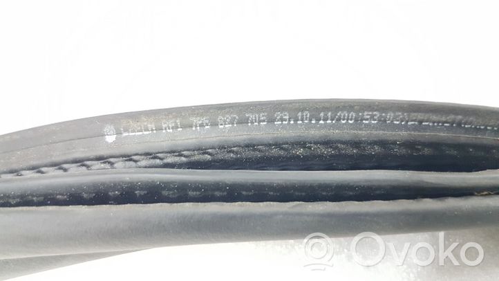 Volkswagen Touareg II Trunk rubber seal (body) 7P6827705