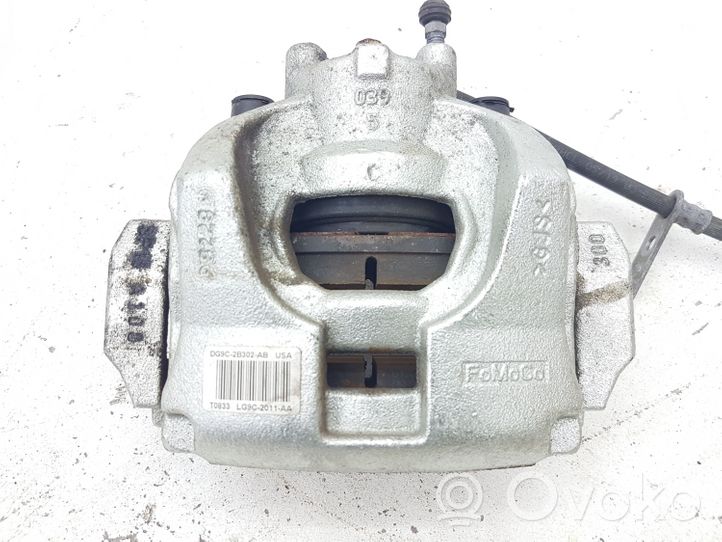 Ford Fusion II Pinza del freno anteriore DG9C2B134A