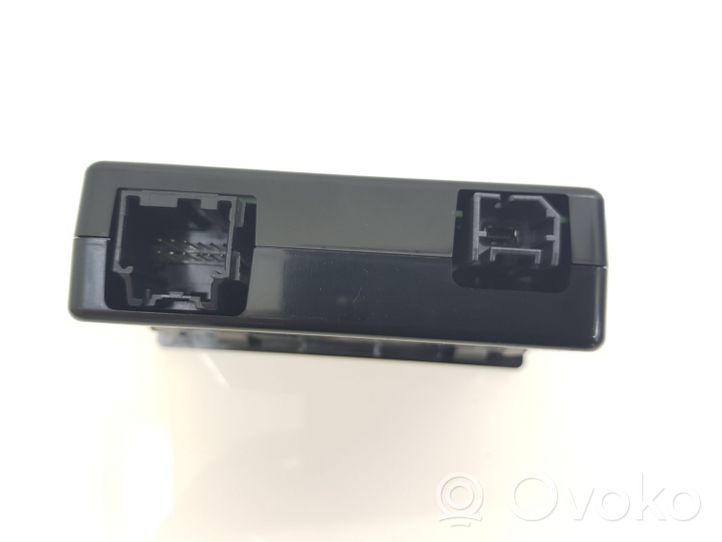 Ford Escape III Moduł / Sterownik USB BT4T14F014