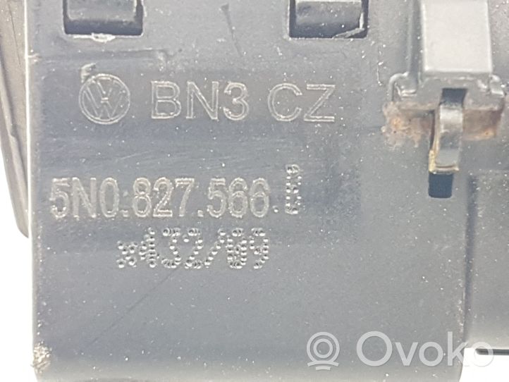 Audi Q5 SQ5 Uchwyt / Rączka zewnętrzna otwierania klapy tylnej / bagażnika 5N0827566