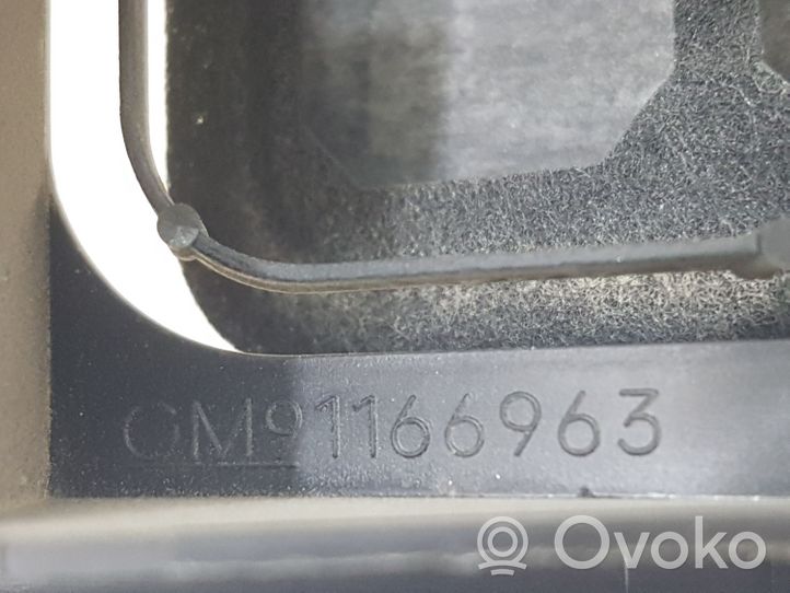 Nissan Qashqai Kratka wentylacyjna pod zderzakiem tylnym GM91166963