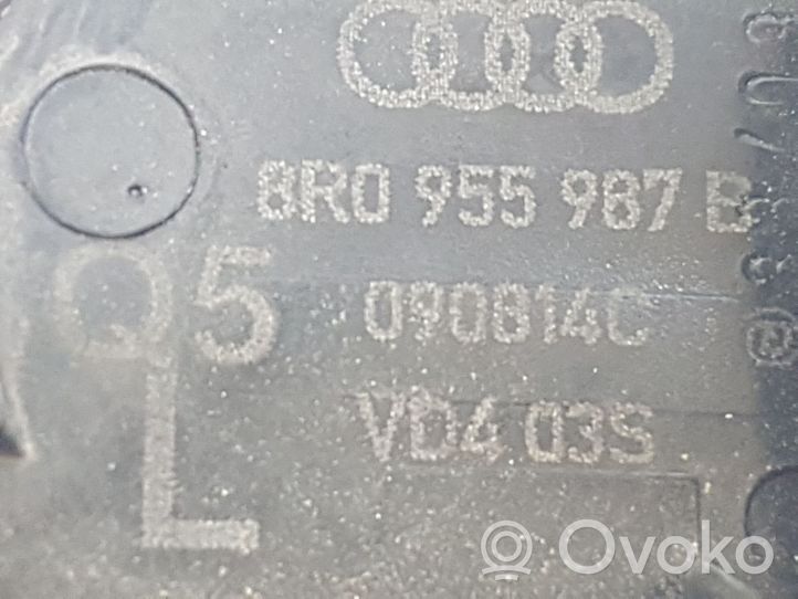 Audi Q5 SQ5 Dysza spryskiwacza szyby przedniej / czołowej 8R0955987