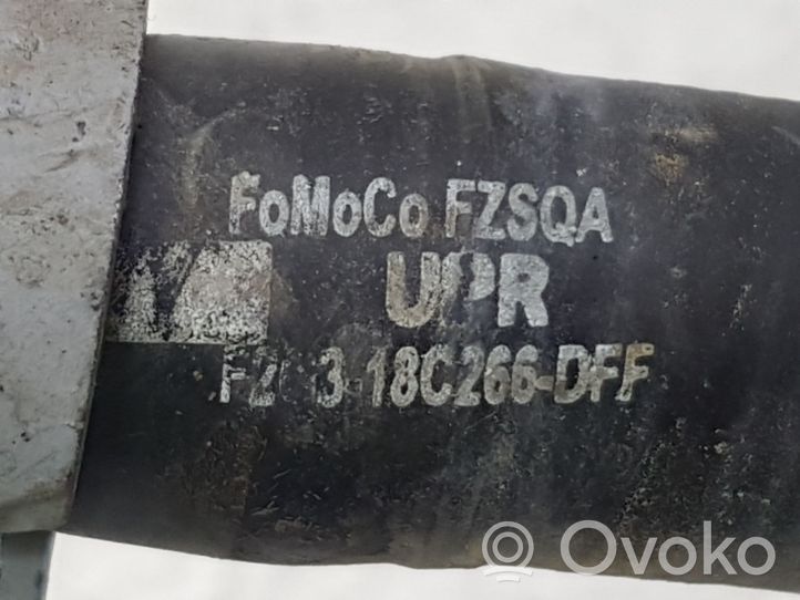 Ford Edge II Tubo flessibile del liquido di raffreddamento del motore F2G38C351