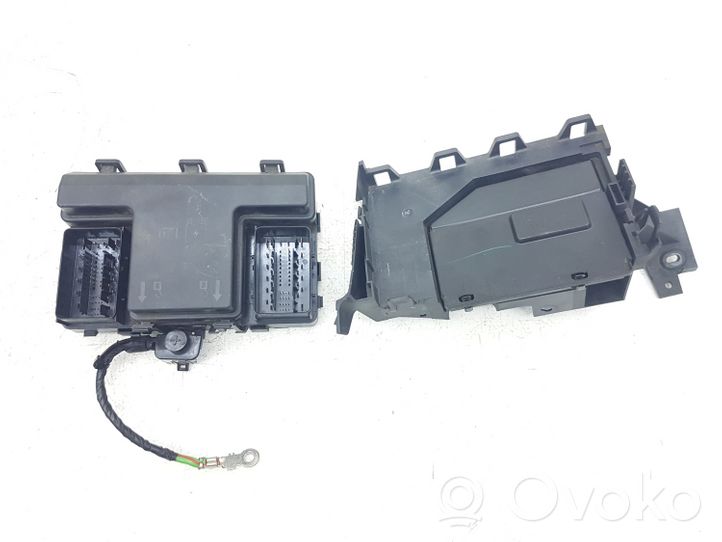 Ford Edge II Module de fusibles G2GT14A067