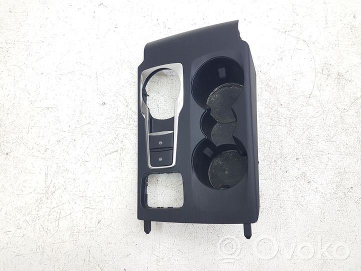 Ford Escape IV Portabicchiere anteriore LJ6BS045A76