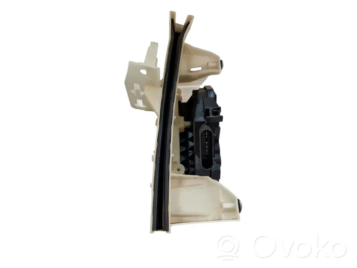 Ford Edge II Rear door lock FT4AA26412