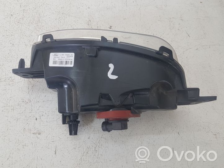 Ford Escape IV Fendinebbia anteriore LJ6B15A254