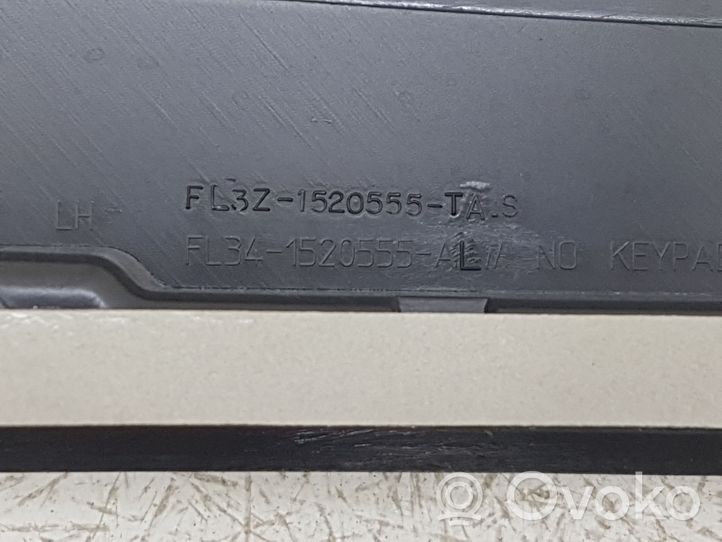 Ford F150 Etuoven lasin muotolista FL341520555
