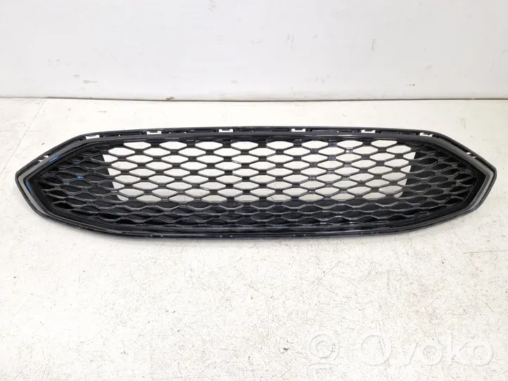 Ford Fusion II Grille calandre supérieure de pare-chocs avant HS738A146