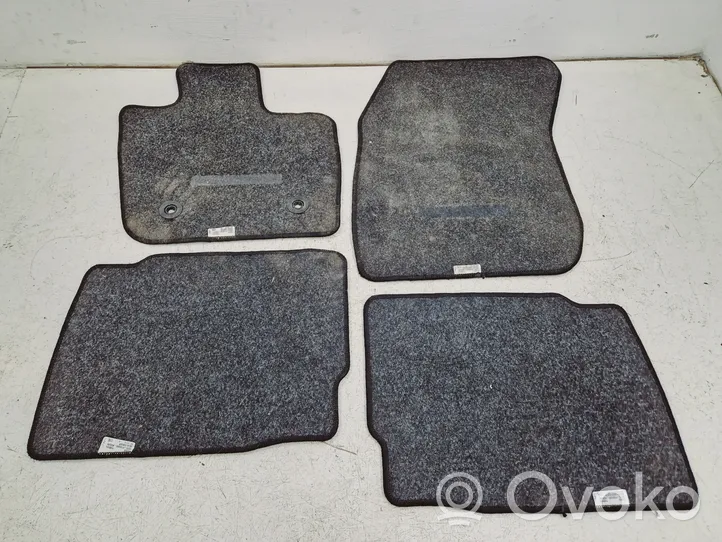 Ford Fusion II Kit tapis de sol auto HS73F130D00