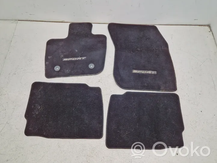 Ford Fusion II Kit tapis de sol auto HS73F130D00