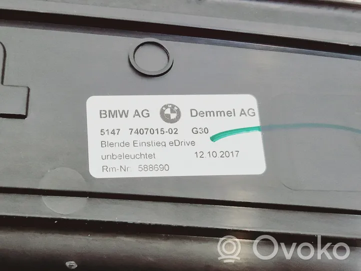 BMW 5 G30 G31 Osłona / Nakładka progu 5147740701502