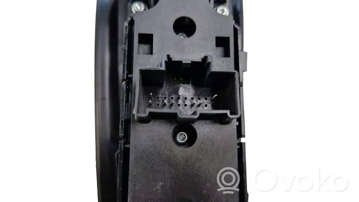 Ford Edge II Elektrisko logu slēdzis GT4T14540
