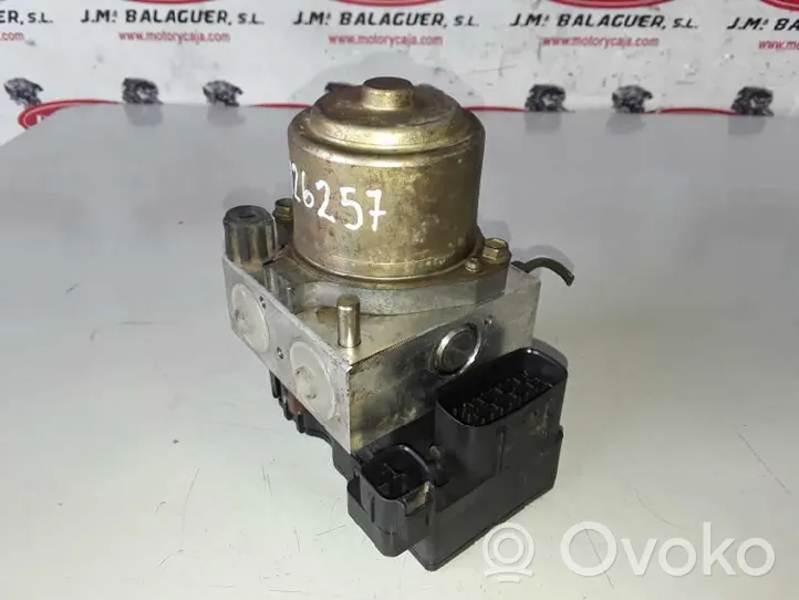 Mitsubishi Montero ABS Blokas MR955425