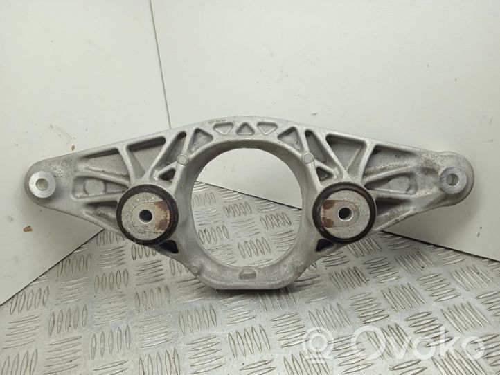 BMW 5 F10 F11 Diferencial trasero/Soporte de montaje del diferencial 2284474